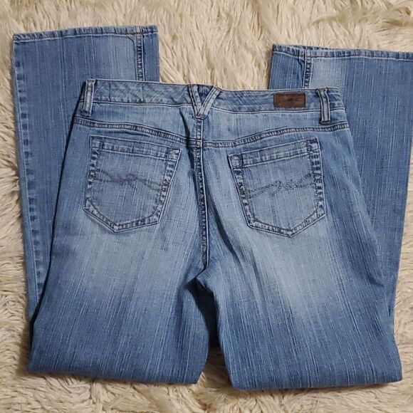 Tommy Hilfiger Womens Blue Bootcut Jeans Size 10 and sport tee shirt - Picture 5 of 12